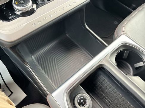 Certified 2025 Ford Expedition Max Active image 30