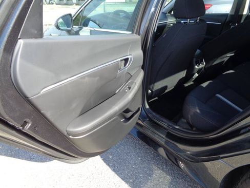 Used 2023 Hyundai Sonata SEL w/ Convenience Package FWD image 18
