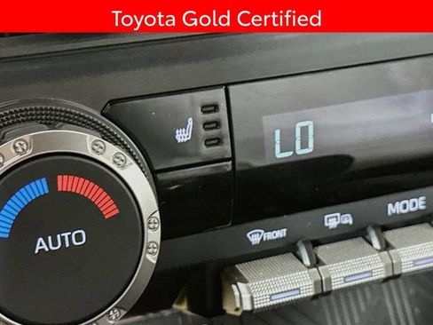 Certified 2024 Toyota Tacoma SR5 AWD/4WD image 21
