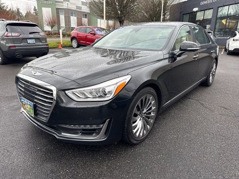 Used 2017 Genesis G90 3.3T Premium image 3