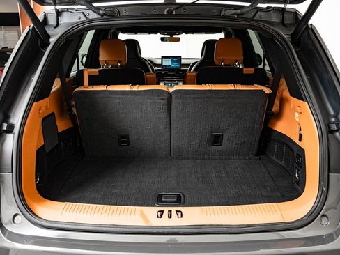 Used 2020 Lincoln Aviator Black Label Grand Touring AWD/4WD image 21