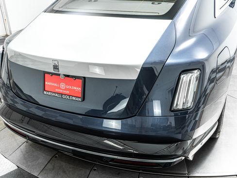 Used 2025 Rolls-Royce Spectre w/ Spectre Launch Package AWD/4WD image 38