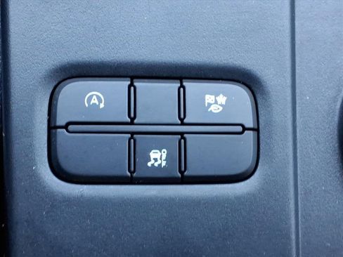 Used 2025 Ford Ranger XL image 18