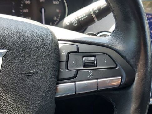 Certified 2023 Cadillac XT4 Luxury w/ LPO, Onyx Lite Package image 21