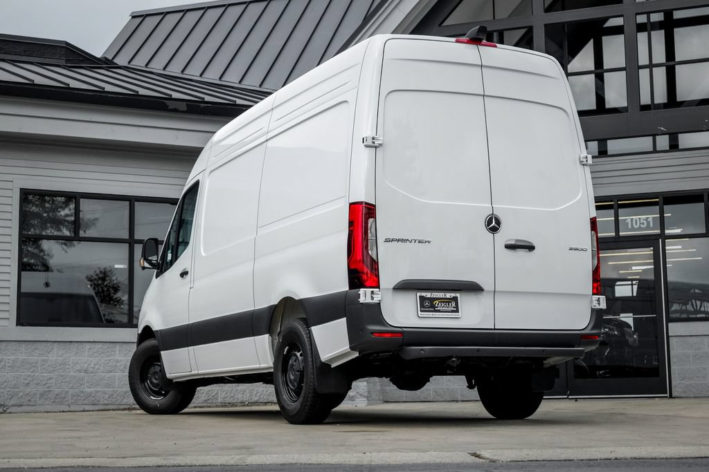 New 2026 Mercedes-Benz Sprinter 2500 image 2