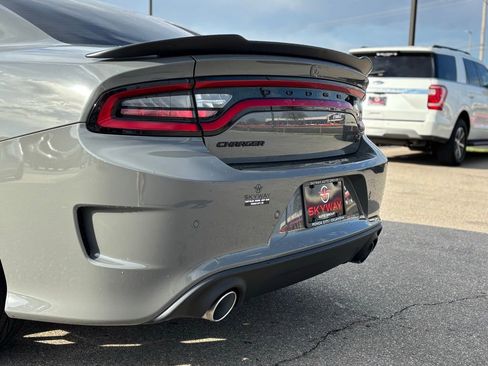 Used 2023 Dodge Charger R/T w/ Blacktop Package image 9