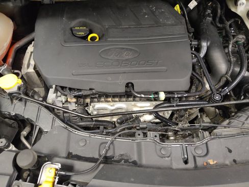 Used 2018 Ford Escape SE FWD image 30