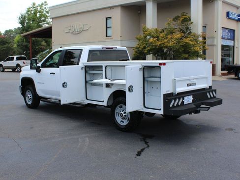 Used 2024 Chevrolet Silverado 2500 W/T w/ WT Convenience Package AWD/4WD image 16
