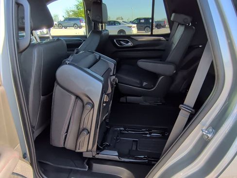 Used 2023 Chevrolet Tahoe RST w/ Luxury Package AWD/4WD image 40