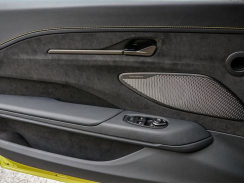 New 2025 Aston Martin V8 Vantage Coupe image 30