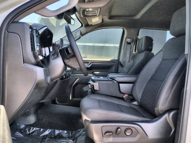 Certified 2026 Chevrolet Silverado 1500 LT AWD/4WD image 22