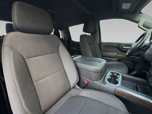 Used 2022 Chevrolet Silverado 1500 RST w/ Convenience Package II image 8