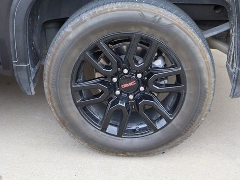 Used 2024 GMC Sierra 1500 Elevation w/ Elevation Premium Package AWD/4WD image 28