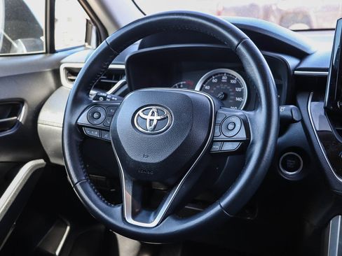 Certified 2022 Toyota Corolla Cross LE FWD image 15