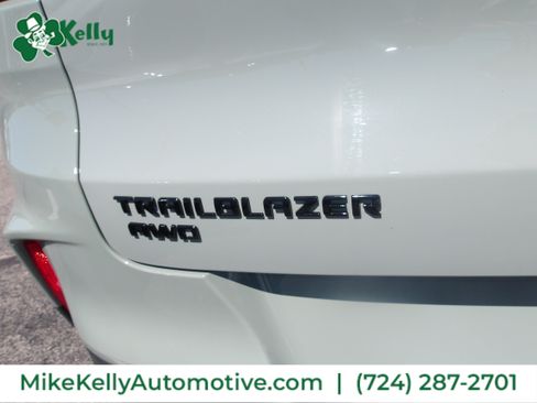 Used 2024 Chevrolet TrailBlazer RS w/ Convenience Package AWD/4WD image 53