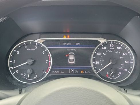 Used 2024 Nissan Sentra SV FWD image 25