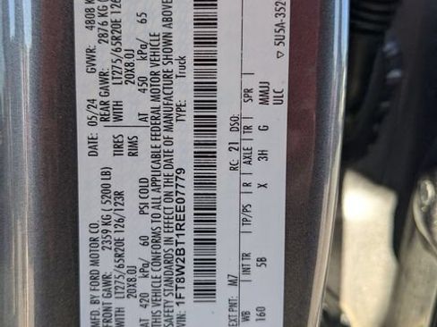 Certified 2024 Ford F250 Lariat w/ Lariat Ultimate Package AWD/4WD image 33