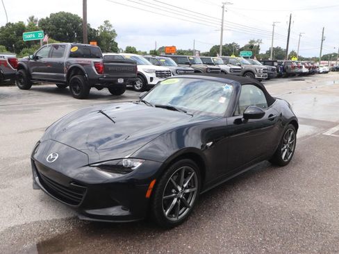 Used 2016 MAZDA MX-5 Miata Grand Touring RWD image 3