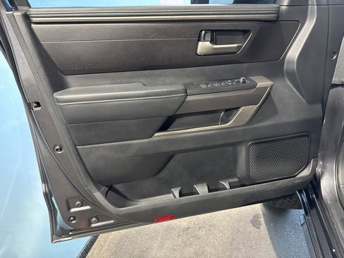 Used 2022 Toyota Tundra SR5 image 32