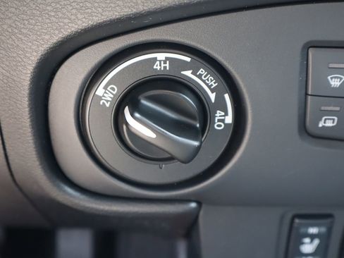 Used 2023 Nissan Frontier PRO-4X w/ Pro-4X Premium Package AWD/4WD image 27