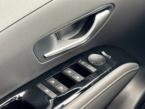 New 2025 Hyundai Santa Cruz SEL image 18