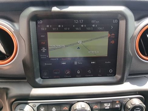 Used 2021 Jeep Gladiator Mojave AWD/4WD image 44