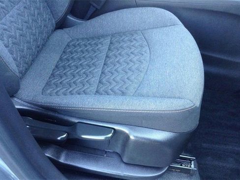 Used 2023 Chevrolet Equinox LT w/ LPO, Floor Liner Package AWD/4WD image 19