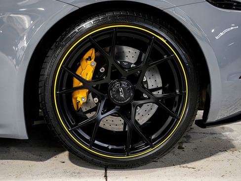 Used 2023 Porsche 718 Cayman GT4 RS RWD image 43