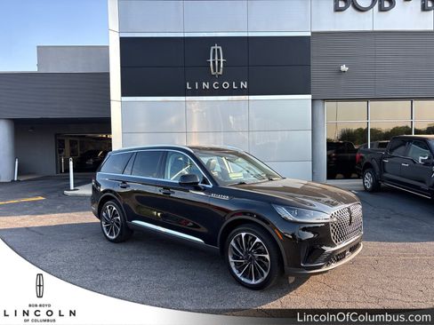 New 2025 Lincoln Aviator Reserve w/ Illumination Package image 1