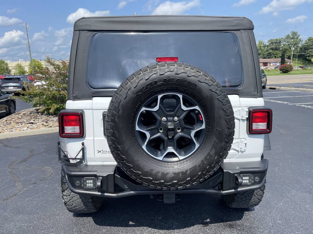 Used 2023 Jeep Wrangler Unlimited Rubicon AWD/4WD image 5