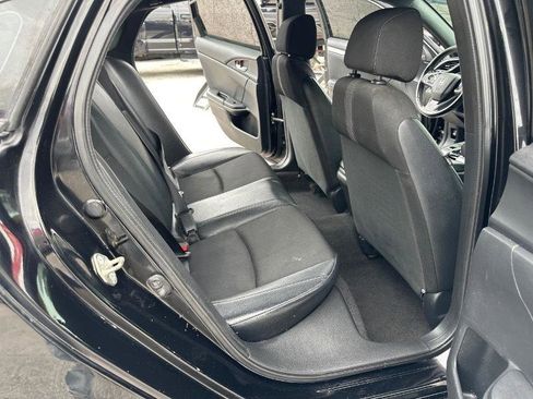 Used 2019 Honda Civic Sport image 11