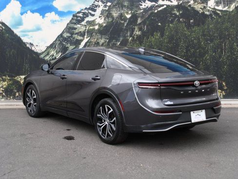 Certified 2023 Toyota Crown AWD/4WD image 9