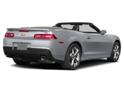 Used 2015 Chevrolet Camaro LT RWD image 2