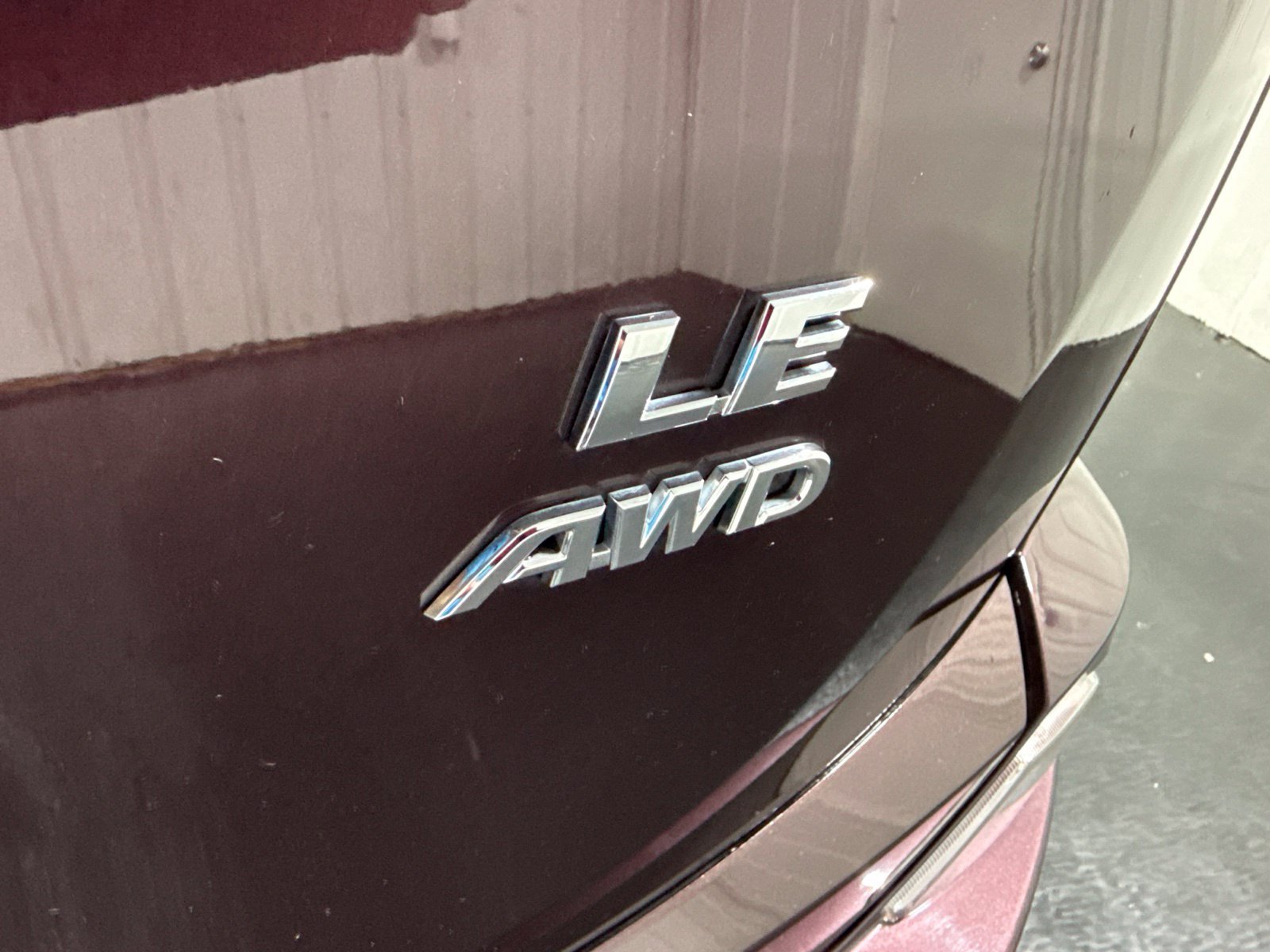Used 2017 Toyota RAV4 LE AWD/4WD image 43