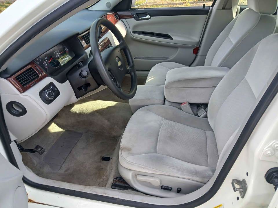 Used 2007 Chevrolet Impala LT FWD image 15