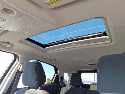 Used 2022 Ford EcoSport SE w/ SE Appearance Package image 14