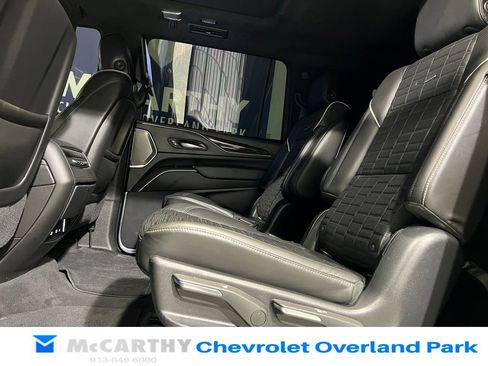 Used 2021 Cadillac Escalade ESV Sport Platinum w/ LPO, ONYX Package image 26