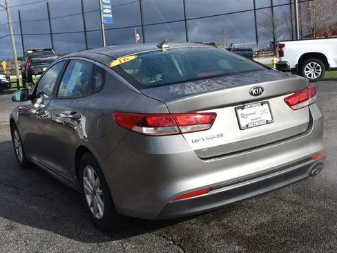 Used 2016 Kia Optima LX image 5