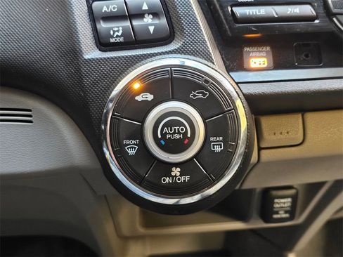 Used 2013 Honda Insight LX image 27