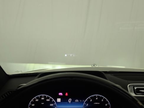 Certified 2024 Mercedes-Benz S 500 4MATIC image 31