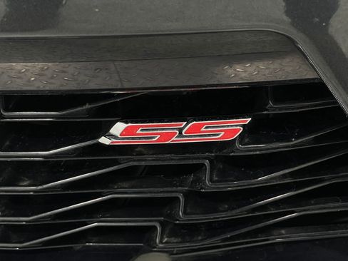 Used 2017 Chevrolet Camaro SS w/ 50th Anniversary Edition RWD image 38