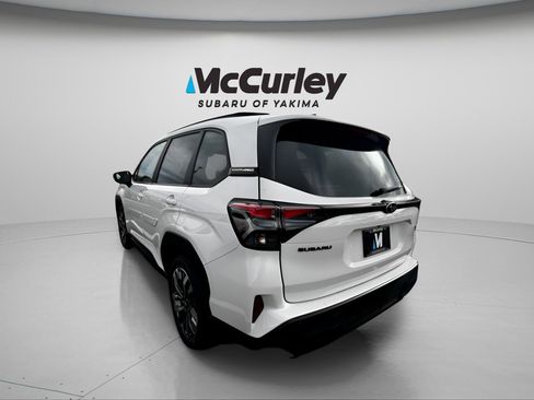 Used 2026 Subaru Forester Touring AWD/4WD image 2