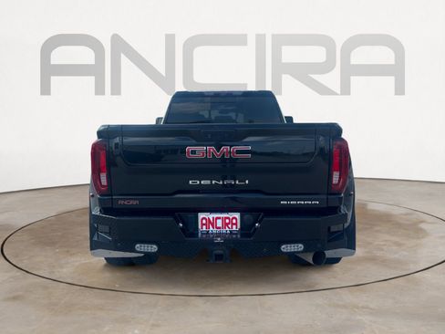 Used 2022 GMC Sierra 3500 Denali w/ Denali Ultimate Package AWD/4WD image 9