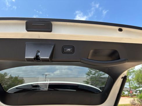 Used 2025 Hyundai Tucson SEL AWD/4WD image 24