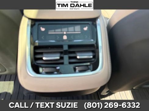 Used 2025 Volvo XC90 B6 Plus w/ Protection Package Premier AWD/4WD image 9