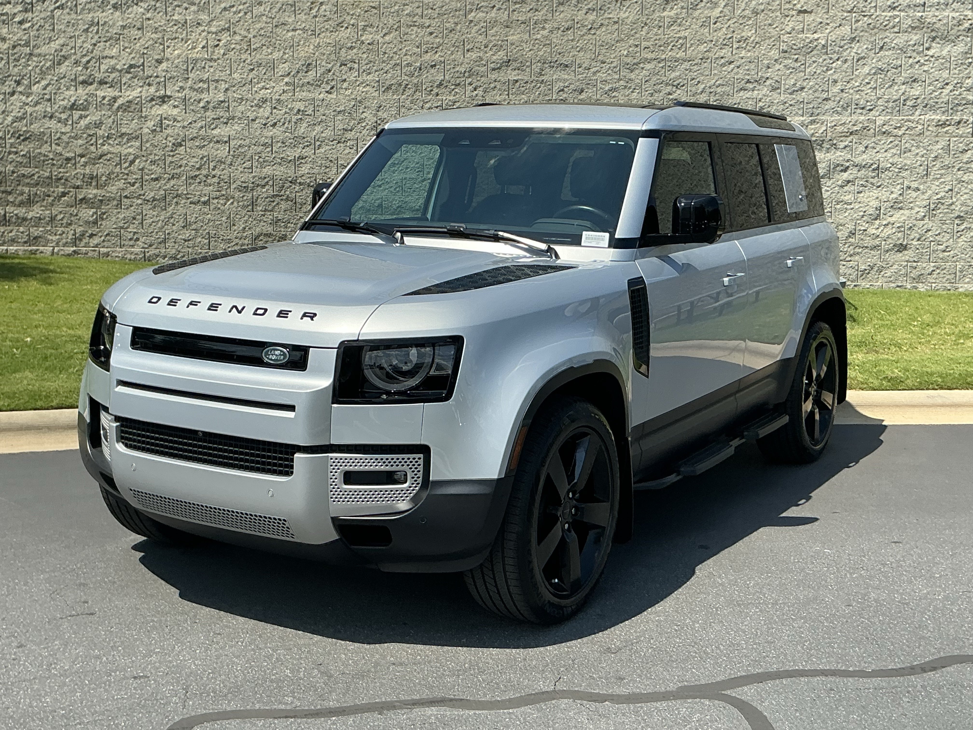 Certified 2024 Land Rover Defender 110 S AWD/4WD image 2