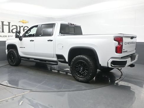 Used 2021 Chevrolet Silverado 2500 LTZ w/ LTZ Plus Package AWD/4WD image 36