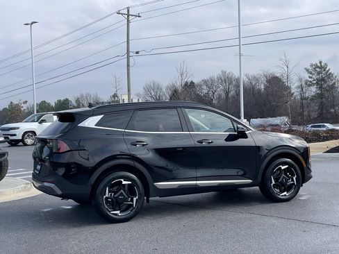 New 2026 Kia Sportage EX image 8