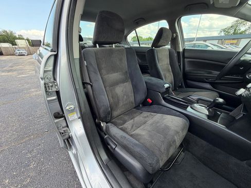 Used 2010 Honda Accord LX image 16
