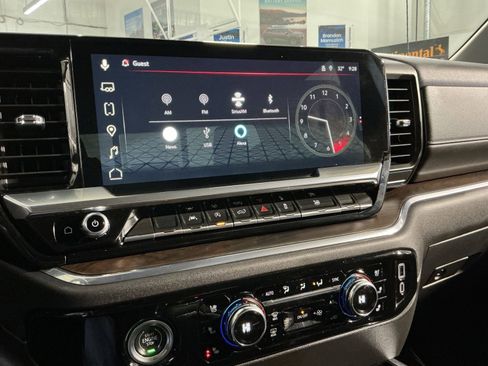 Used 2023 GMC Sierra 1500 SLT w/ SLT Premium Package image 26